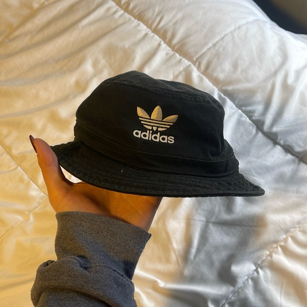 Adidas Bucket Hat